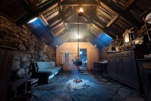 Arnol Blackhouse interior